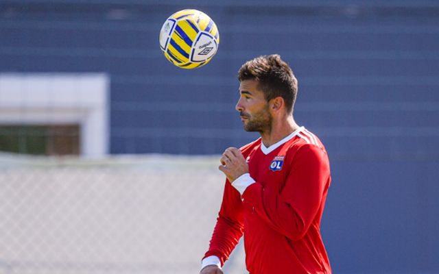 华体会官方网站下载法国杯转会期再迎强敌，深圳男篮防线松动，主帅态度——气氛紧张，医务组通报恢复的简单介绍